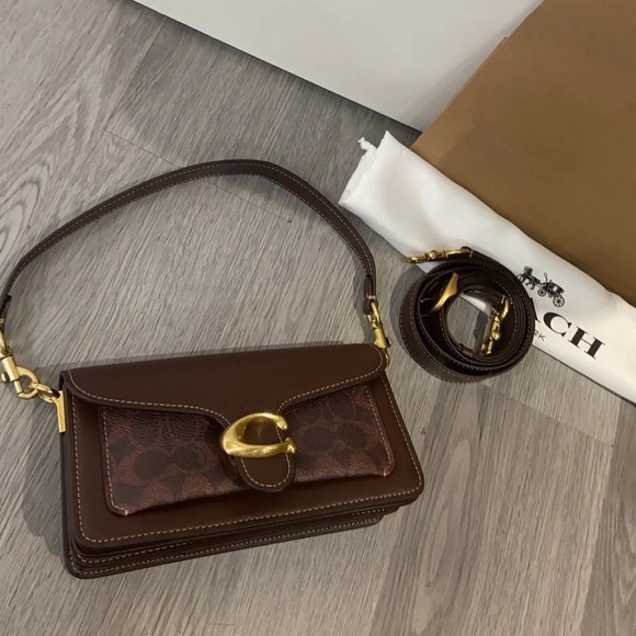Coach Handbags - COACH Tabby Shoulder Bag 20 (NWT)